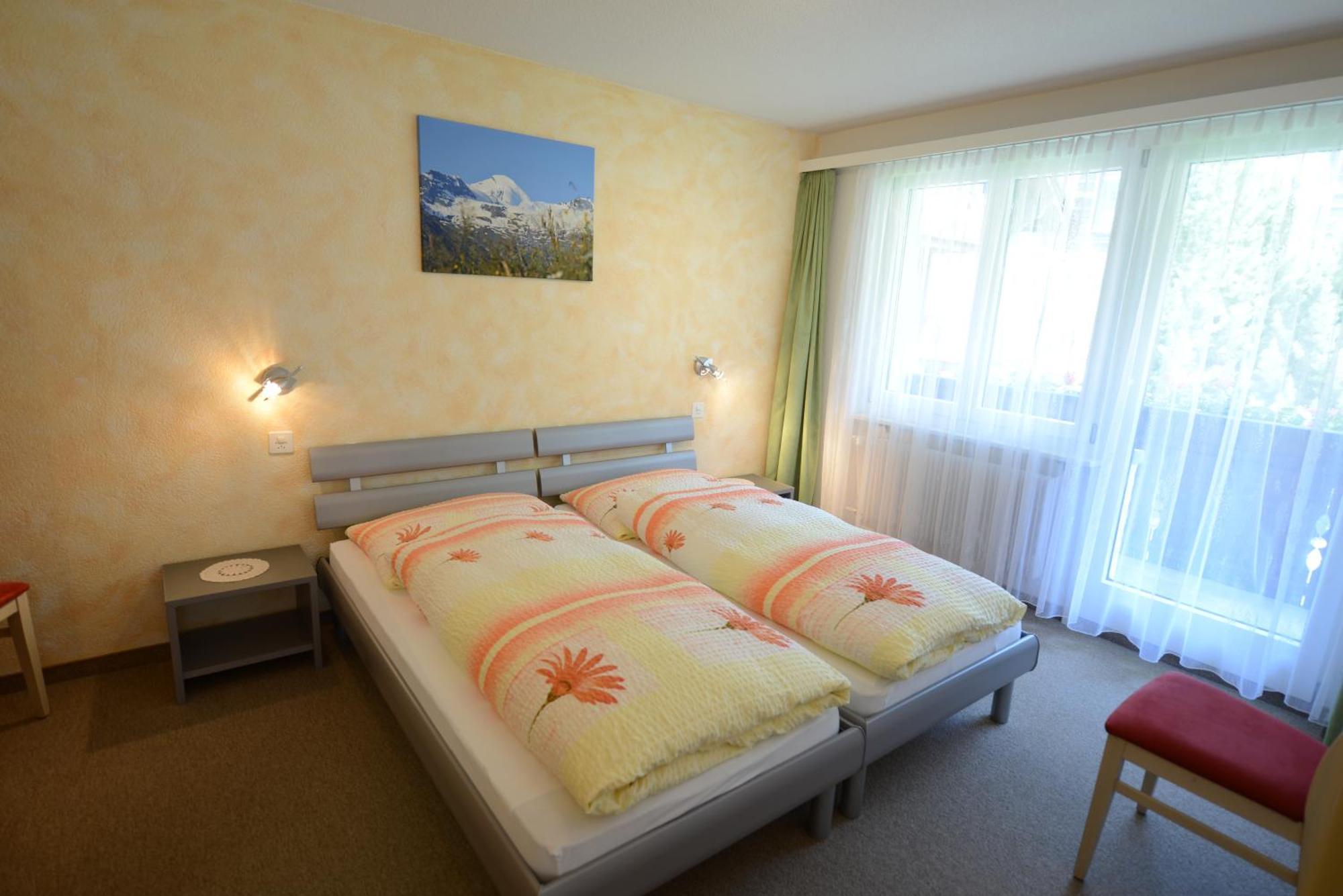 Haus Kandahar Saas-Fee Bilik gambar
